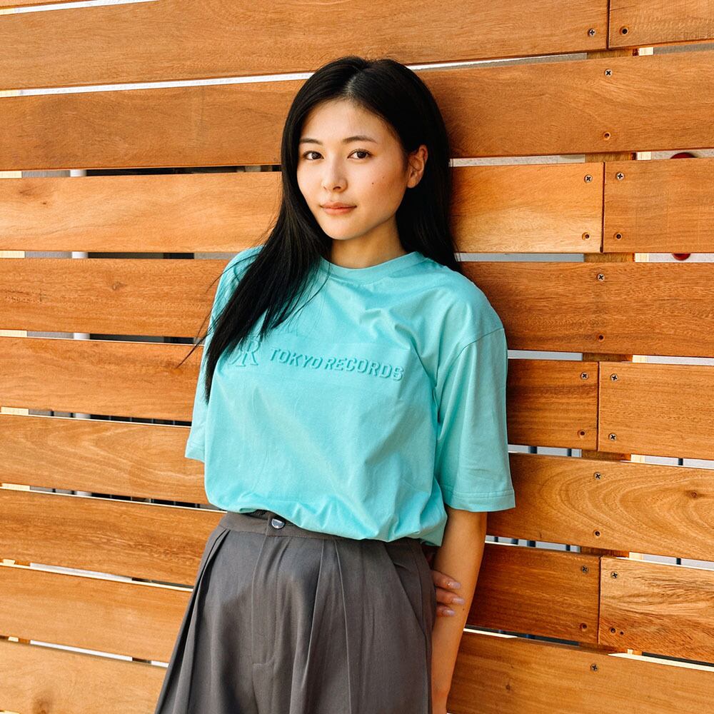 エンボスロゴTシャツ-ブルー